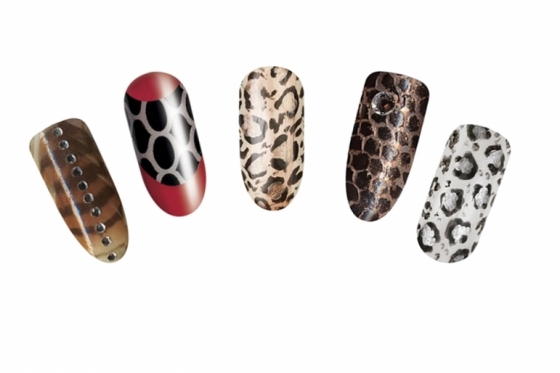 animal print nails. Leopard print nails